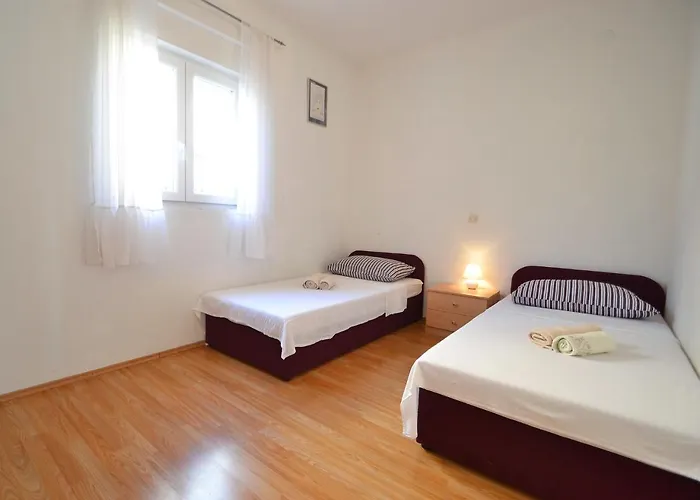 Casa de Férias Andela By Interhome Maslenica